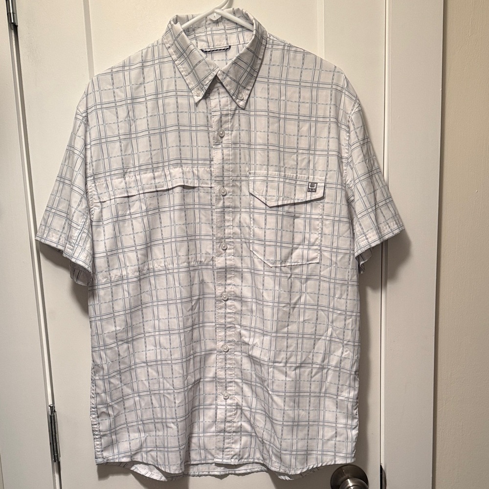 Huk Tide Point White and Light Blue Checkered Shirt size M